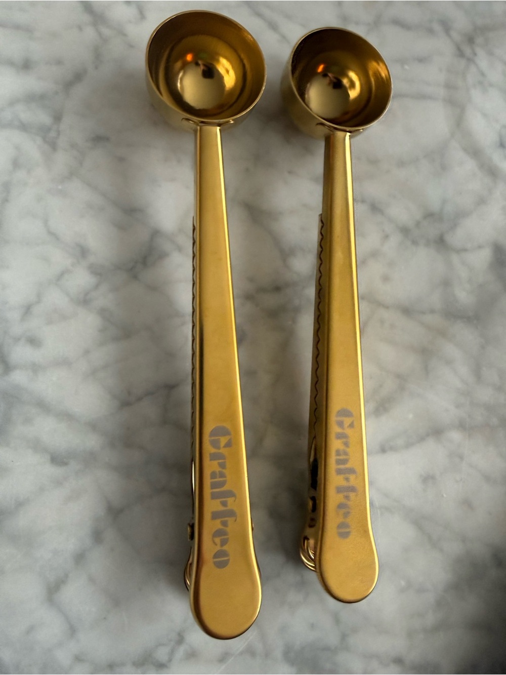 NEW Set of 2 Graffeo Coffee Gold Scoop Bag Clips